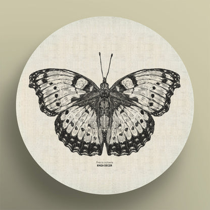Gaudy Commodore I Monochrome Round Canvas